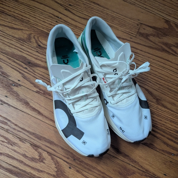 On Running Cloudboom Echo 3 - Women's 9 - Picture 2 of 8